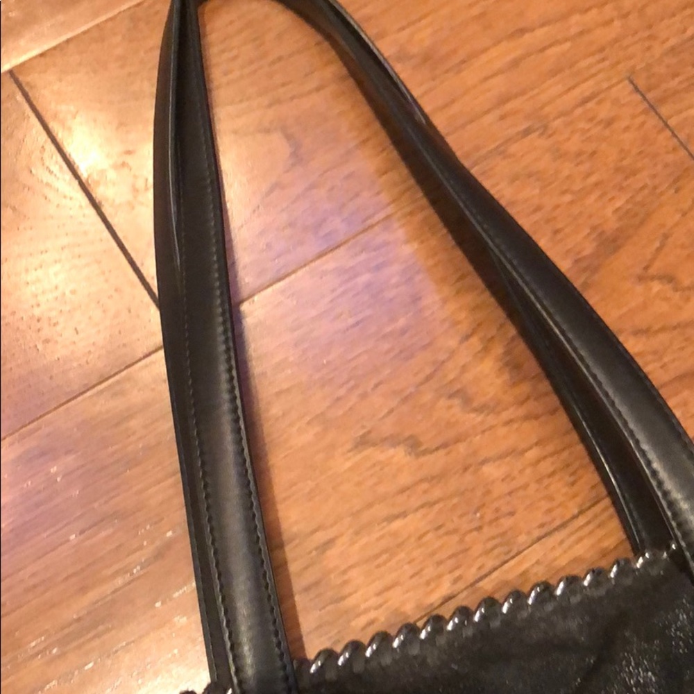 Stella McCartney Black Falabella Large Tote with Silver Chain Trim - Picture 6 of 8